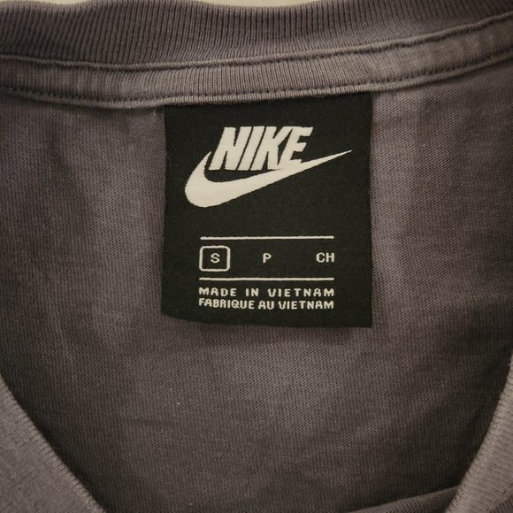 Nike Contrast Long-Sleeved T-Shirt - Picture 4 of 4